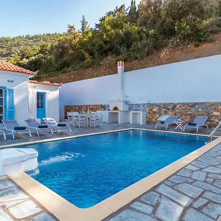 Averto * Skopelos Town