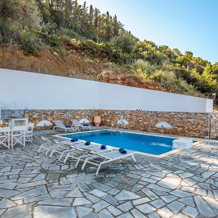 Averto Villa