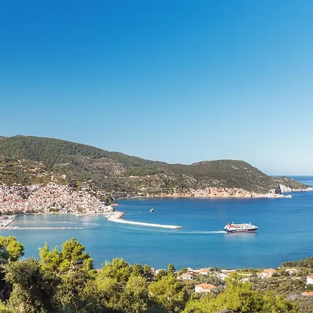 Averto Skopelos Town
