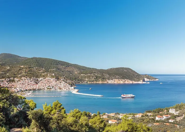 Averto Skopelos Town